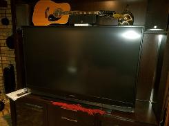      Mitsubishi 60 in. Flatscreen TV