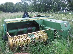 John Deere 336 Sq. Hay Baler