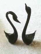 Hand Blown Amethyst Art Glass Swans 