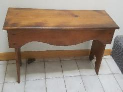 Pine Bench 