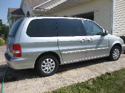 2004 Kia Sedona LX Van