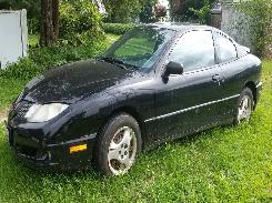 2004 Pontiac Sun Fire Automobile