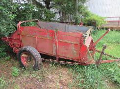 Ground Drive Manure Spreader