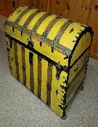 Oak Strap Trunk
