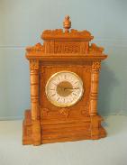 Oak Mantle Clock 