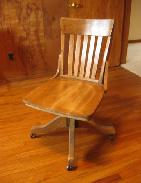 Oak Quarter Sawn Swivel Desk Chair