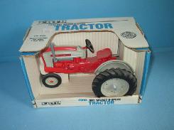 Ford 981 Select-o-Speed Tractor