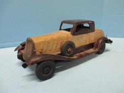 Girard Battery Operated 1930's Coup