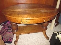 Early Quarter Sawn Oak Oval Dbl. Pedestal Parlor Table