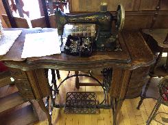 Sewing Machine 1890's Free Sewing Machine Company
