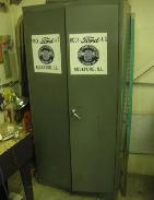 Lyon Metal 2 Door Shop Cabinet