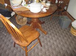 Round Oak Pedestal Dinette Table