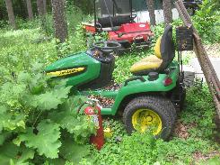      John Deere 450 Lawn Tractor