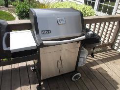  Weber Stainless Spirit Patio Grill