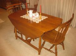 Early American Maple Round Dinette Set
