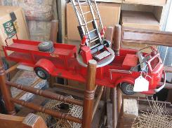 Doepke Model Toys Rossmoyne Fire Ladder Truck 