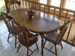 Country Pine Dinette Set