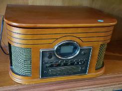 Crosley Throwback Table Top Stereo 
