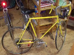   Schwinn Continental Yellow Men's Road Bike 
