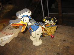 Fisher Price 358 Donald Duck & Mickey Wind Up 
