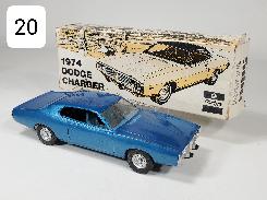 1974 Dodge Charger & Box