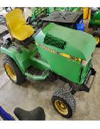    John Deere 320 Lawn Tractor