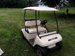     2003 Club Car Gas Golf Cart