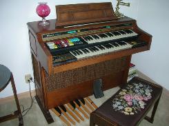 Thomas Californian 266 Organ