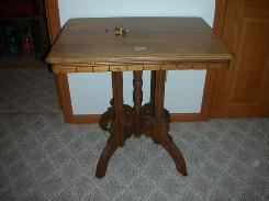 Walnut Victorian Parlour Table