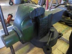   American Red Seal No.63 H.D. Bench Vise