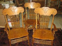 The Best Set of Oak Chairs