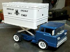 Structo 'AA Sky Chef' Box Truck