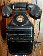 Bakelite Hand Crank Wall Telephone