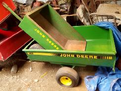 John Deere 10 Steel Pull Cart 