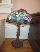 Floral Leaded Shade Desk Lamp