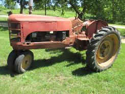 Massey-Harris 101 Jr. NF Tractor 