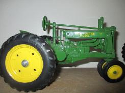 JD Model G Tractor