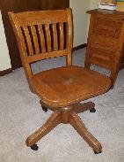 Oak Swivel Desk Chair 